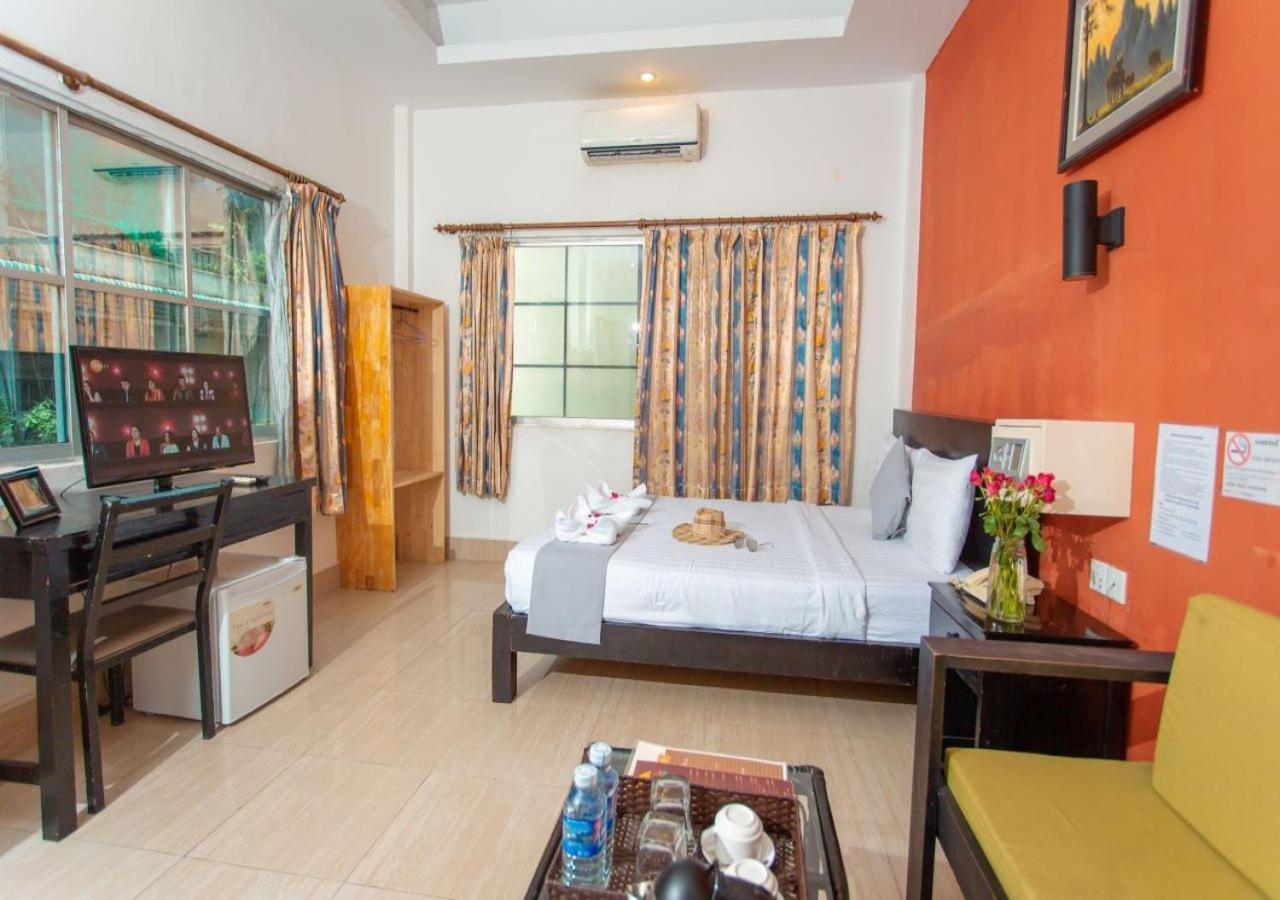 Best Central Point Hotel Phnom Penh Bagian luar foto