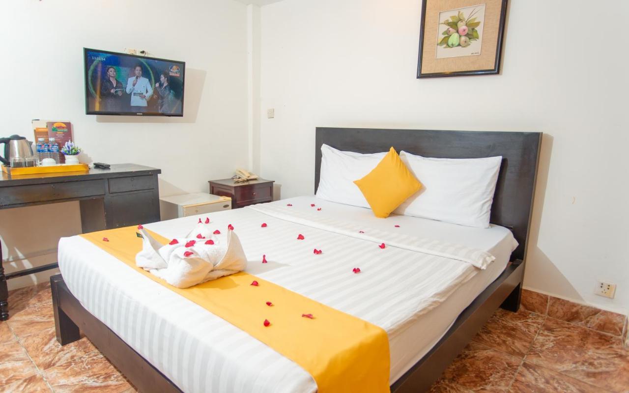 Best Central Point Hotel Phnom Penh Bagian luar foto