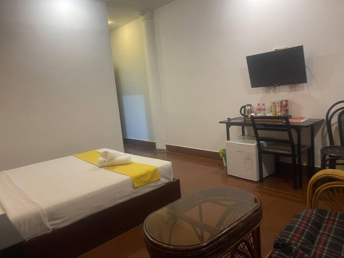 Best Central Point Hotel Phnom Penh Bagian luar foto