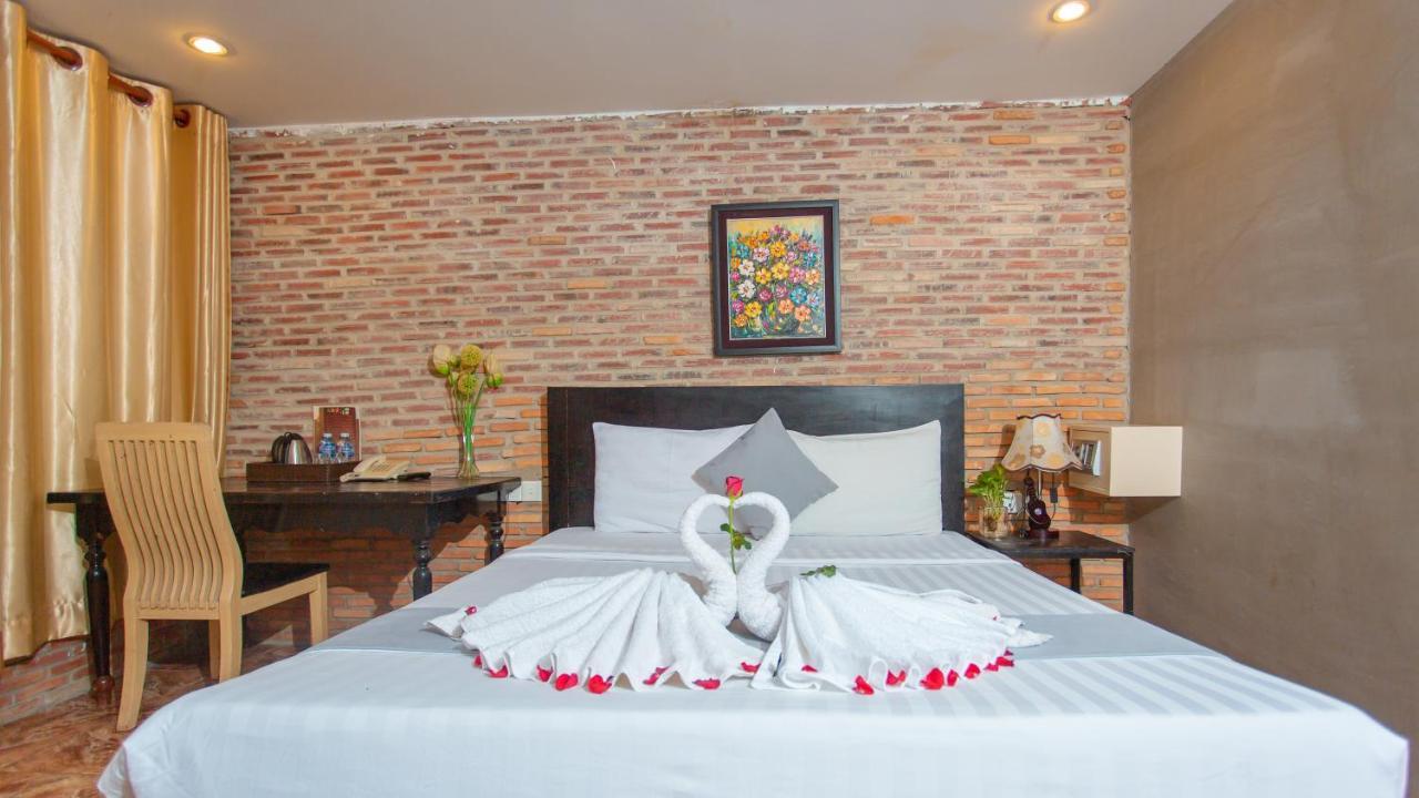 Best Central Point Hotel Phnom Penh Bagian luar foto